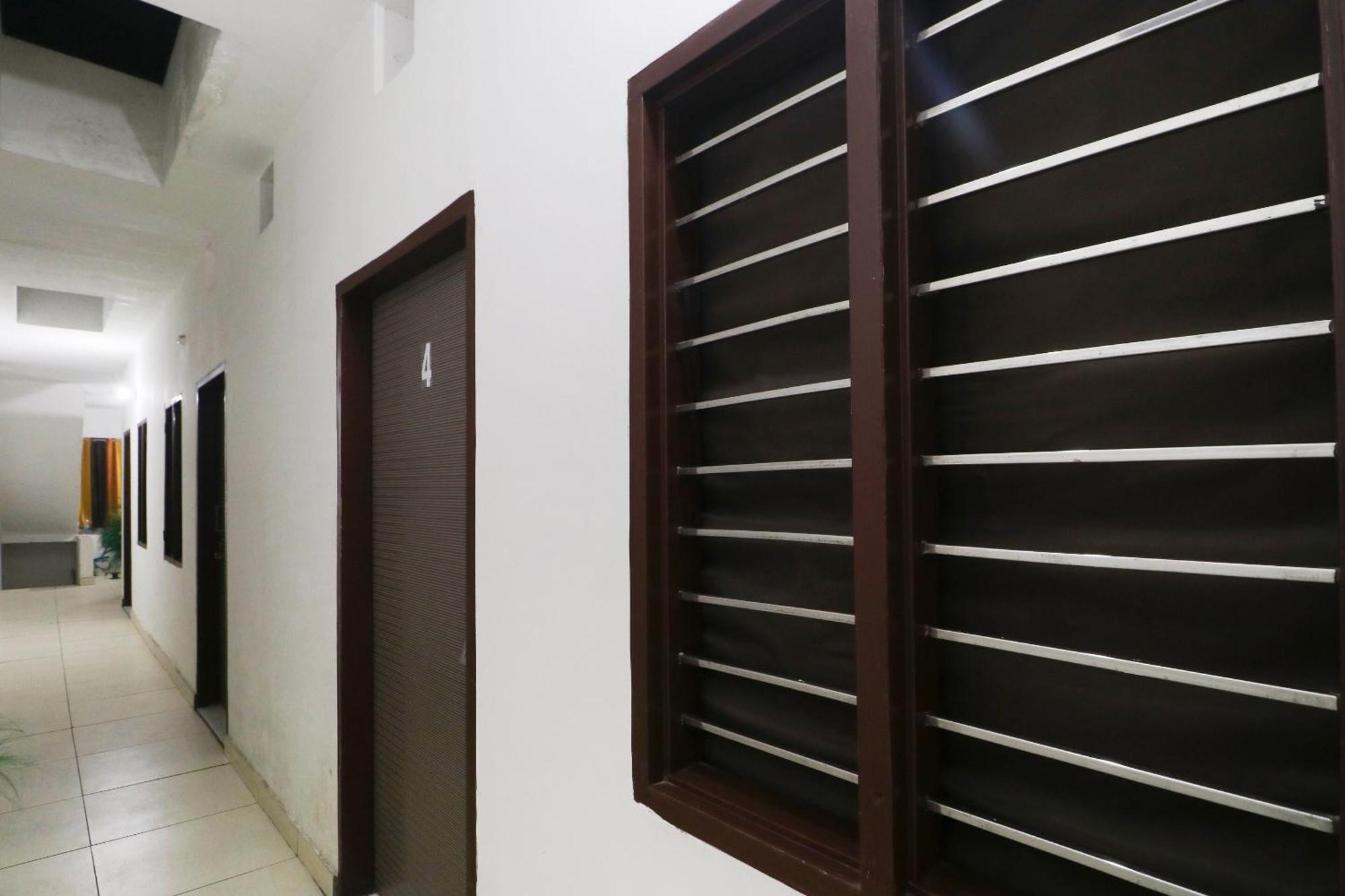 Hotel O Sky Garden Ludhiana Exterior photo