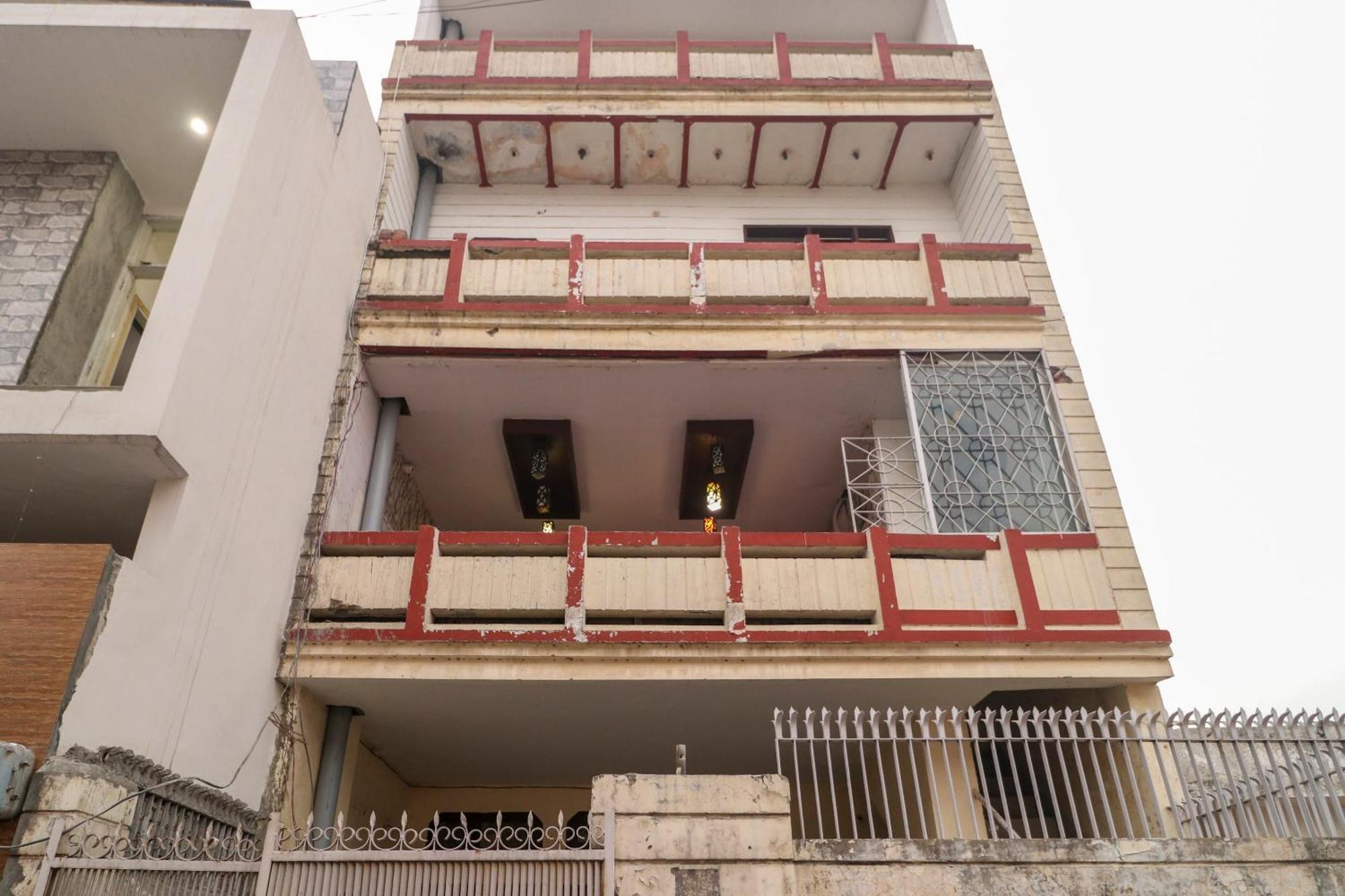 Hotel O Sky Garden Ludhiana Exterior photo